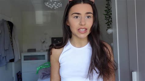 Half Nip Ella Smyth Nude Video On YouTube Nudeleted