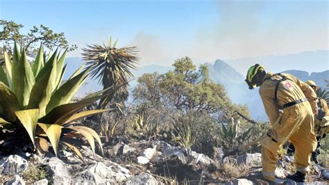 Controlan Al 100 Incendio En Sierra De Santiago