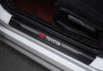 TOYOTA naklejki ochronne na progi 4 sztuki Carbon za 39 16 zł z 香港