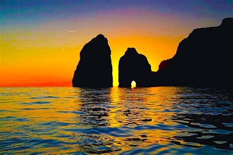 Romantic Sunset Tour From Amalfi Coast To Capri