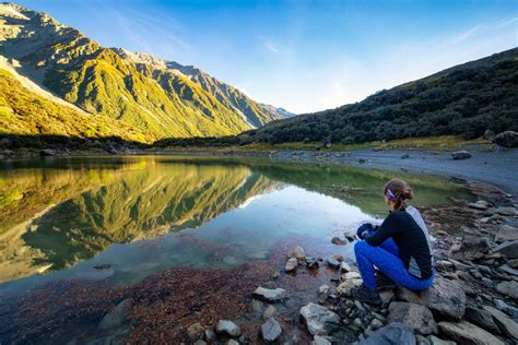 First Timer's Guide to Visiting And Hiking In Mount Cook National Park ...