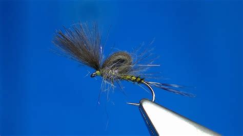 Tying A Curlybum Emerger By Davie Mcphail Youtube