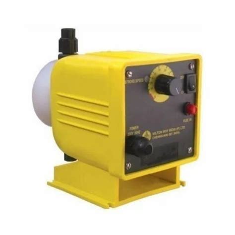 Electric Milton Roy Dosing Pump Model Name Number Uc Lph At Rs