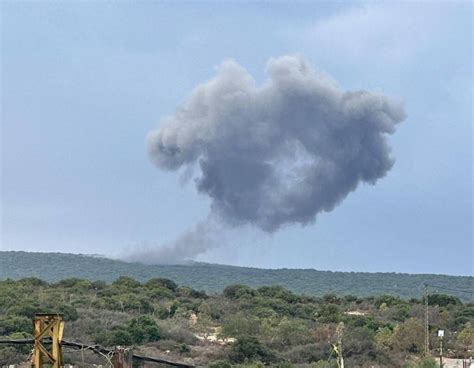 شهيدان بغارة إسرائيلية على دراجة نارية جنوب لبنان