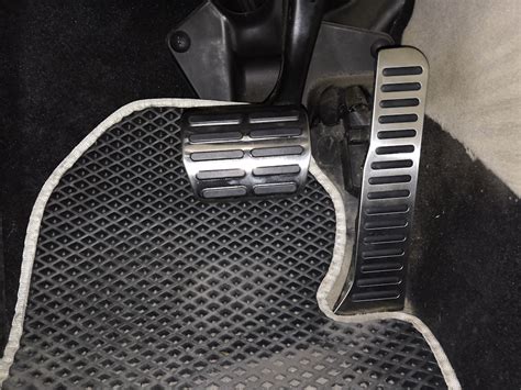 Накладки на педали. 5 лет спустя — Skoda Superb Mk2, 1,8 л, 2012 года ...