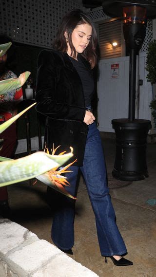 Selena Gomez Bares It All For Date Night With Benny Blanco In A Soft Nude Makeup Look Marie Claire