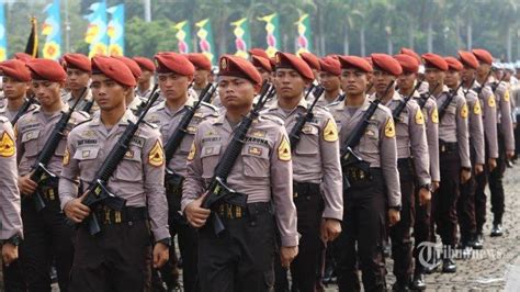 Intip Daftar Besaran Gaji Polisi Di Indonesia Tunjangan Kinerja