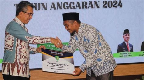 Pemkab Kutim Serahkan Dana Hibah Rp 130 M Inilah Daftar Penerimanya