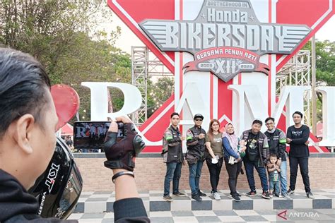 Sebanyak 34 Ribuan Bikers Padati Ajang Honda Bikers Day 2023