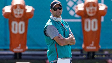 Miami Dolphins defensive coordinator Josh Boyer stays on staff