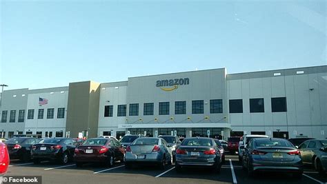 Ohio Amazon warehouse worker becomes the EIGHTH known employee to die ...