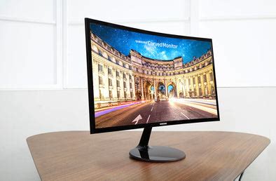 Samsung Curved OLED 27" Monitor – Back from the Future