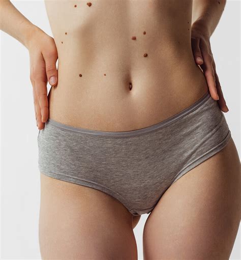 Depilación de bikini a domicilio en Madrid HolaPepa