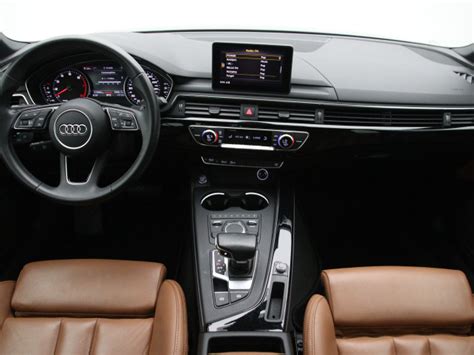 Audi A4 Interior 2018 India | Cabinets Matttroy