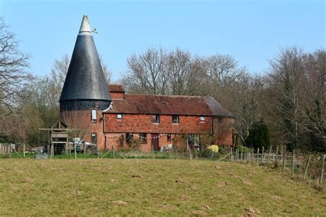 The Oast House Hole Farm Bodle Street Oast House Archive Cc By