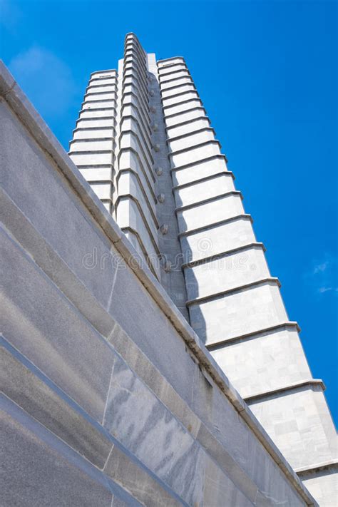 Monumento En El Cuadrado De La Revoluci N En La Habana Foto De Archivo