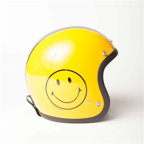 Spongebob squarepants limited edition helmet – Artofit