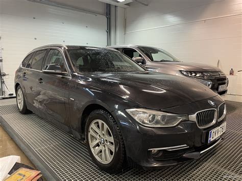 BMW 320 F31 XDrive Touring Juuri Tullut Sporttipenkit Navi P