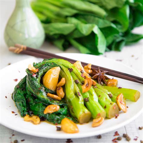 GAI LAN (CHINESE BROCCOLI) STIR FRY with Sichuan pepper