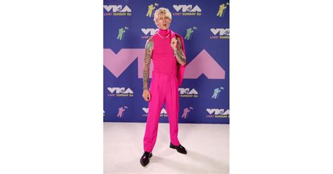 Machine Gun Kelly At The 2020 Mtv Vmas See Every Look To Hit The Mtv