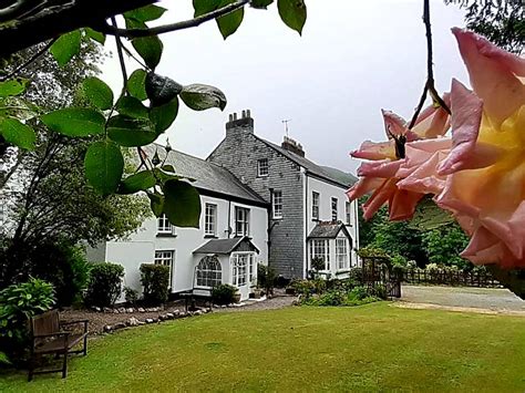 Top 20 Castle Hotels near Barnstaple - Anna Pinto's Guide