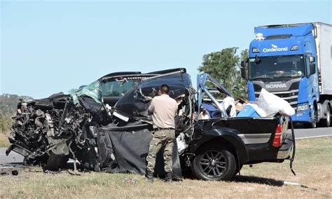 Tremendo Accidente En Ruta Dos Muertos Al Chocar Una Camioneta