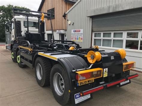 Tonne Hook Loader Hire Side Rear