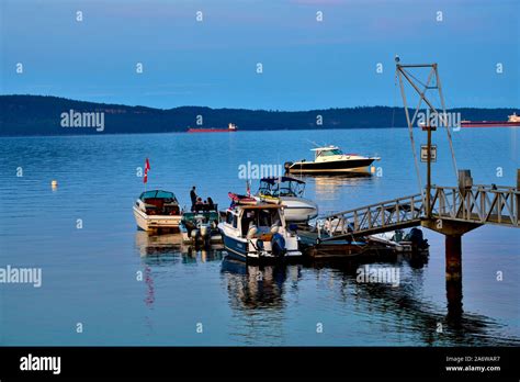 Water Boat Boats Craft Hi Res Stock Photography And Images Alamy