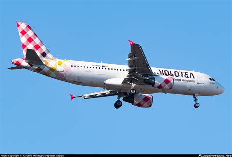 EC NOS Volotea Airlines Airbus A320 216 Photo By Marcello Montagna