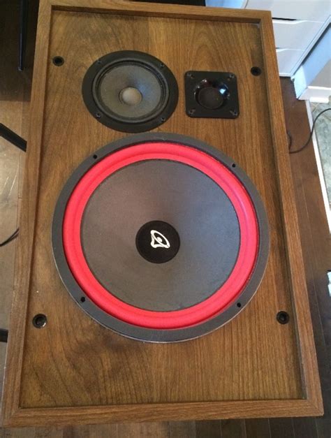 Cerwin Vega HED U 123 For Sale Canuck Audio Mart