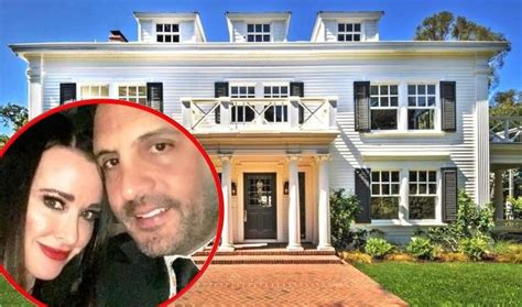 Kyle Richards and Mauricio Umansky Purchase Beautiful $8.25 Million ...