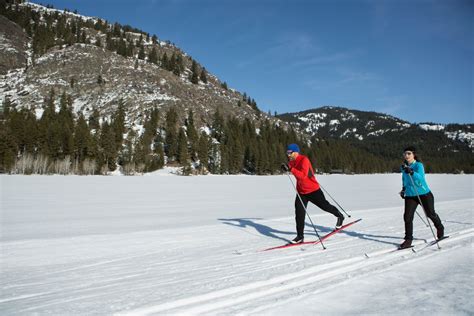 10 BEST Banff Cross Country Skiing Trails