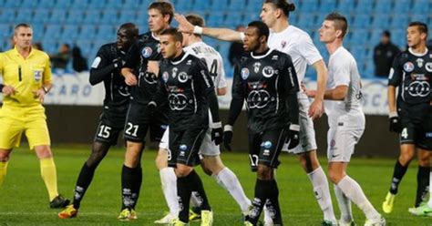 Football National Le CA Bastia aux portes du CFA après sa défaite à