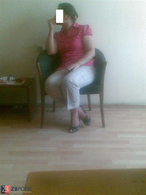 Hastayim Is Arkadasima Got Ayak Hepsi Var ZB Porn