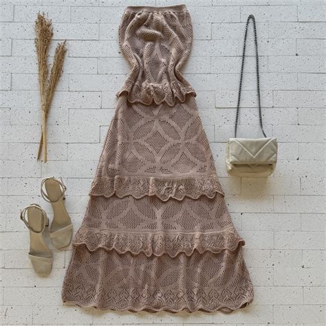 VESTIDO TRICO LONGUETE TOMARA QUE CAIA NUDE Dondoca Moda Feminina