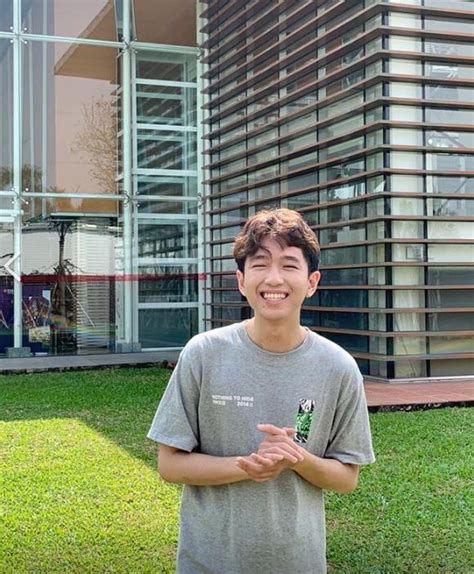 Hot Boy Ielts B T M V K H C U Ti N T I Rmit V I H C B Ng To N Ph N