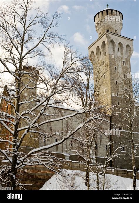 Neuschwanstein castle snow hi-res stock photography and images - Alamy