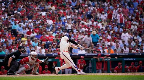 Bryce Harper Hits 300th Homer Going Deep Against The Los Angeles