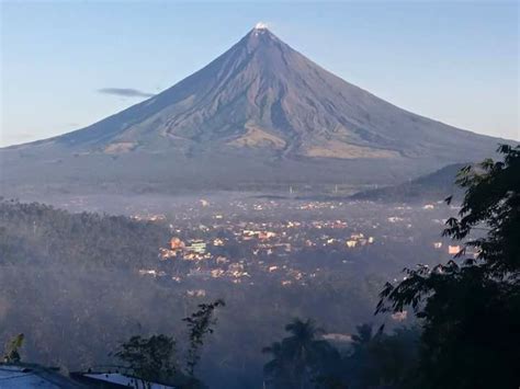 Mount Mayon Backdrop in 2017 Mt. Mayon ASTC Triathlon Asian Cup ...