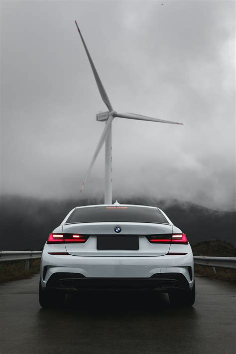 White BMW Series 3 · Free Stock Photo