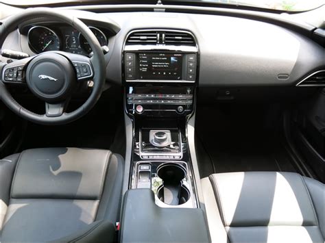 2019 Jaguar XE: 138 Interior Photos | U.S. News