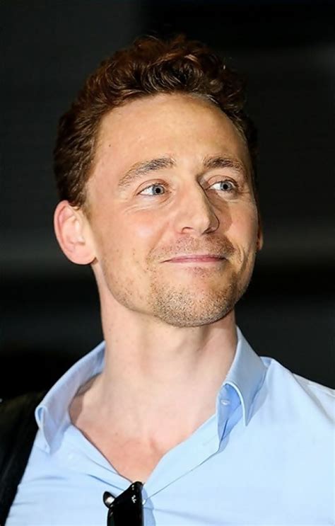 Ahe’ey Sky Falling An Original Novel Part 1 — Steemit Tom Hiddleston Toms Thomas