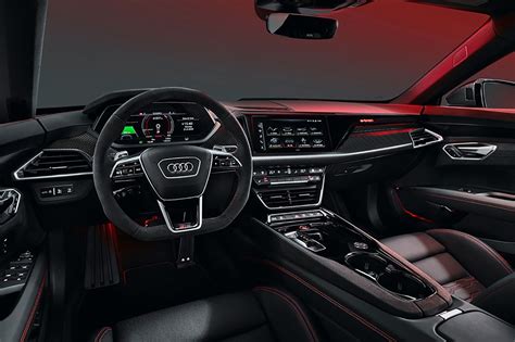 Audi E-Tron GT (2021) Interior Layout, Dashboard & Infotainment | Parkers