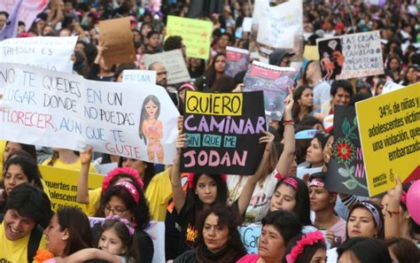 Se Manifiestan En Todo El Mundo Contra La Violencia Hacia Las Mujeres