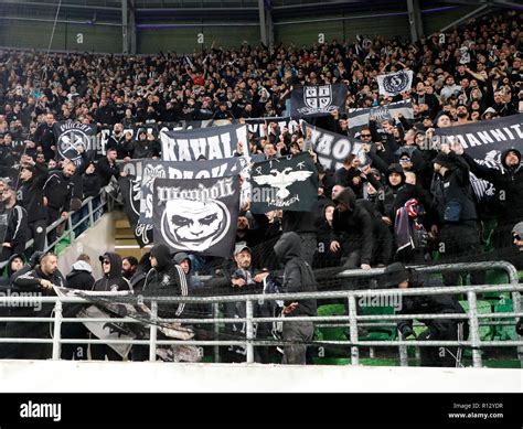 Paok fans hi-res stock photography and images - Alamy