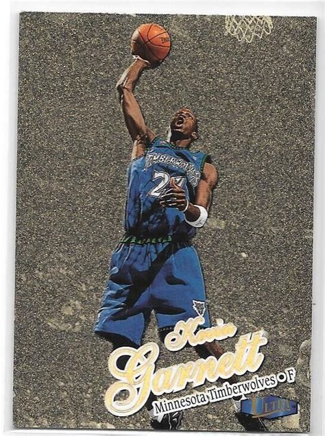 KEVIN GARNETT 1997 98 FLEER ULTRA GOLD MEDALLION 83G 83 TIMBERWOLVES