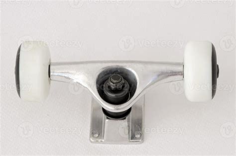 White skate wheels 20756438 Stock Photo at Vecteezy