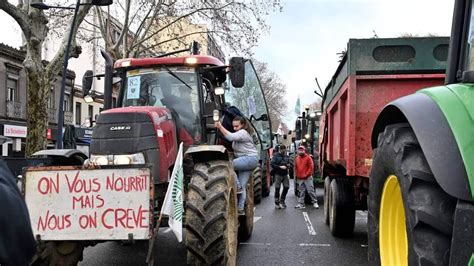 Protestations Des Agriculteurs En France Revendications Et Blocages