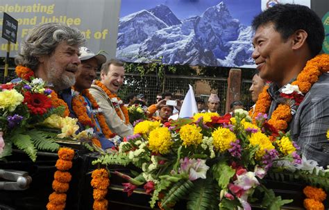 Mount Everest Rekord Bergsteiger Apa Sherpa Der Spiegel