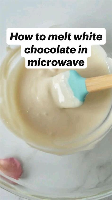 How to melt white chocolate in microwave | Melting white chocolate ...